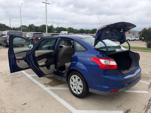2012 Ford Focus SE
