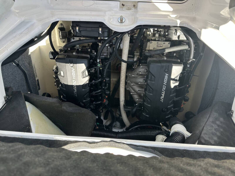 2016 Yamaha 242Limited