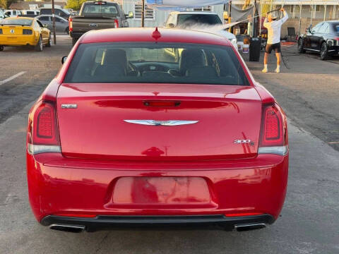 2015 Chrysler 300 S