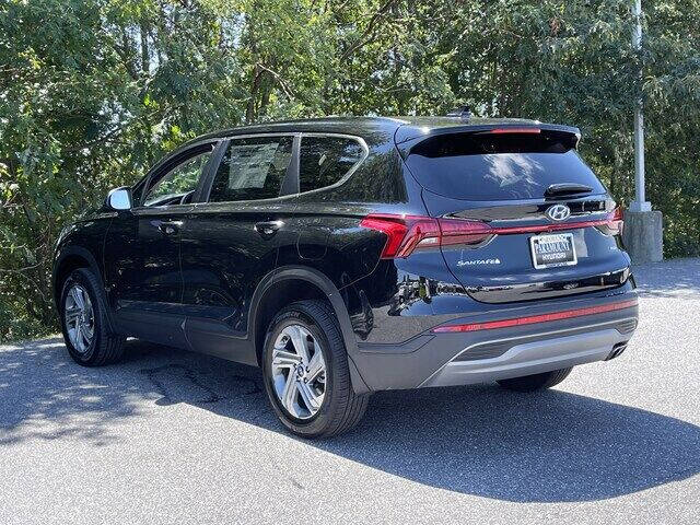 2023 Hyundai Santa Fe SE