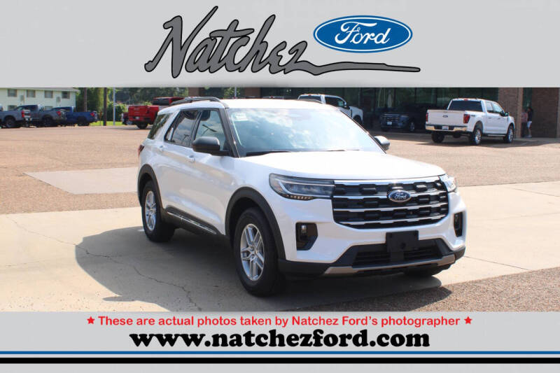 2025 Ford Explorer Active's photo