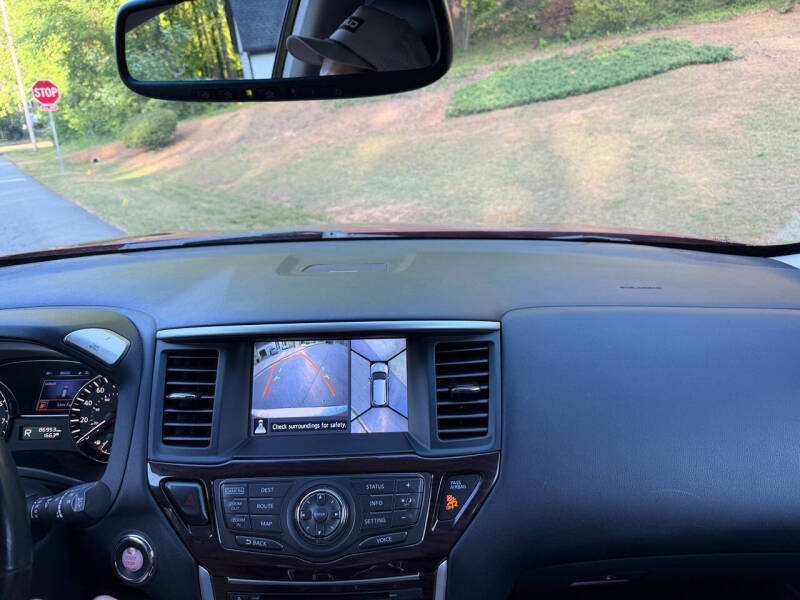 2015 Nissan Pathfinder SL