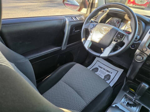 2022 Toyota 4Runner SR5