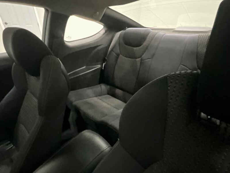 2011 Hyundai Genesis Coupe 2.0T