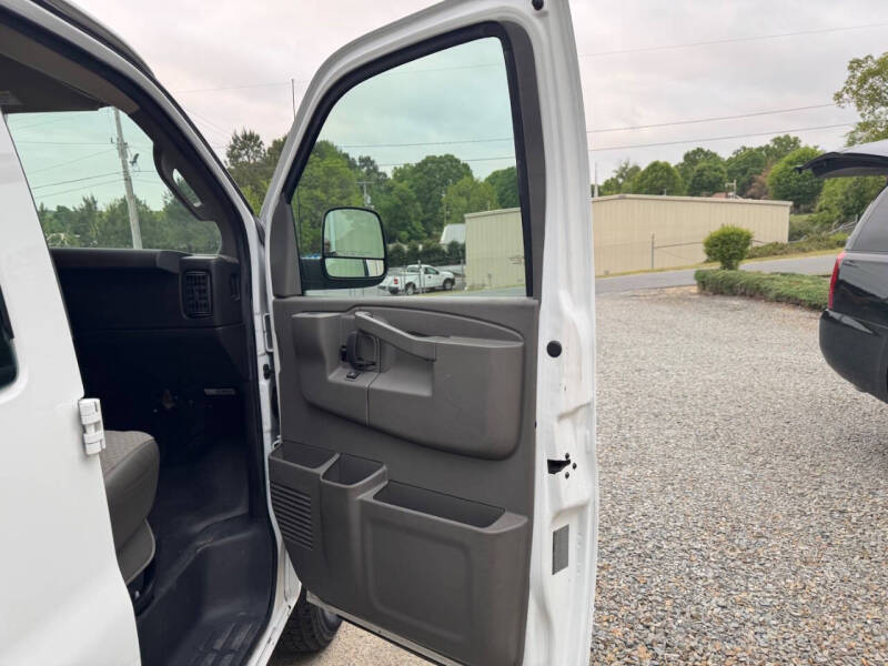 2016 Chevrolet Express 2500