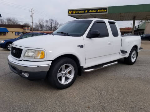 1998 Ford F-150 for sale at R & S TRUCK & AUTO SALES in Vinita OK