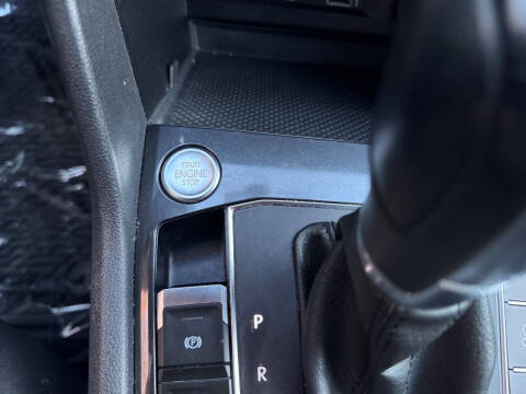 2018 Volkswagen Tiguan 2.0T SE 4Motion