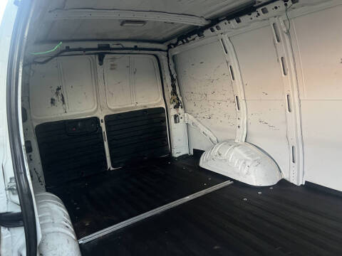 2014 Chevrolet Express 2500