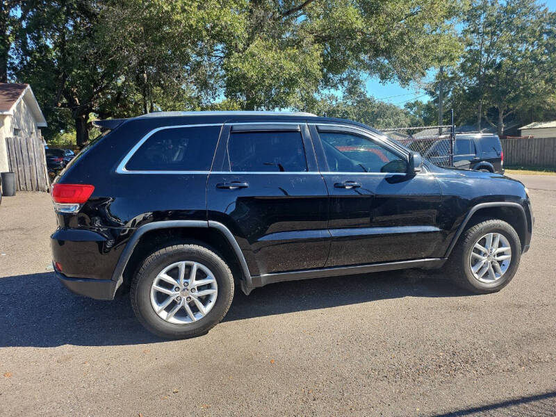2017 Jeep Grand Cherokee Laredo E