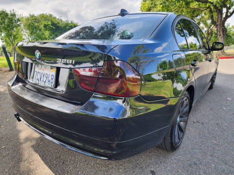 2011 BMW 3 Series 328i
