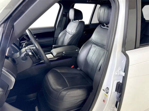 2023 Land Rover Range Rover P530 SE