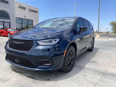 2023 Chrysler Pacifica Plug-In Hybrid for sale at Finn Auto Group - Auto House Tempe in Tempe AZ