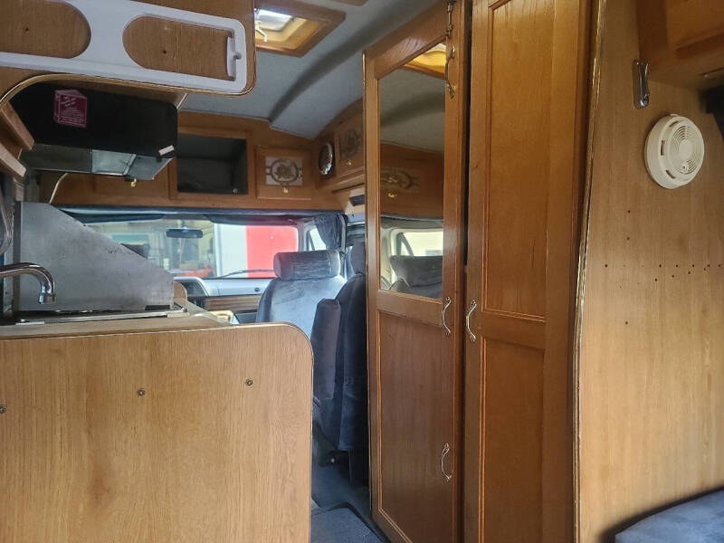 1996 Dodge Ram Van 3500