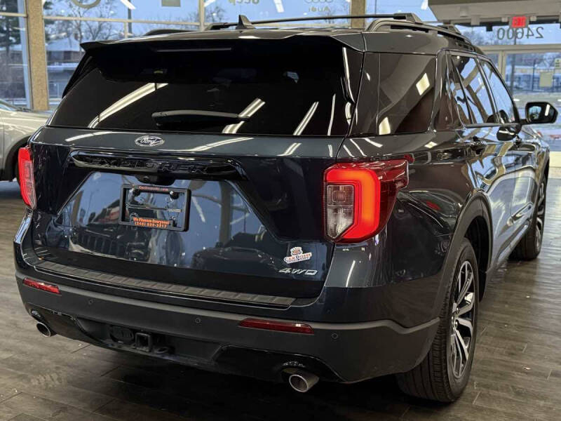 2023 Ford Explorer ST-Line