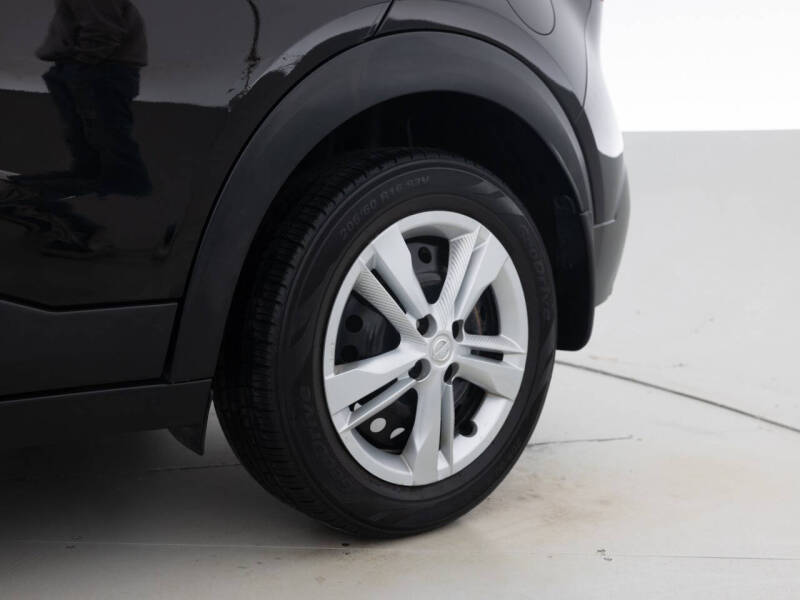 2020 Nissan Kicks S