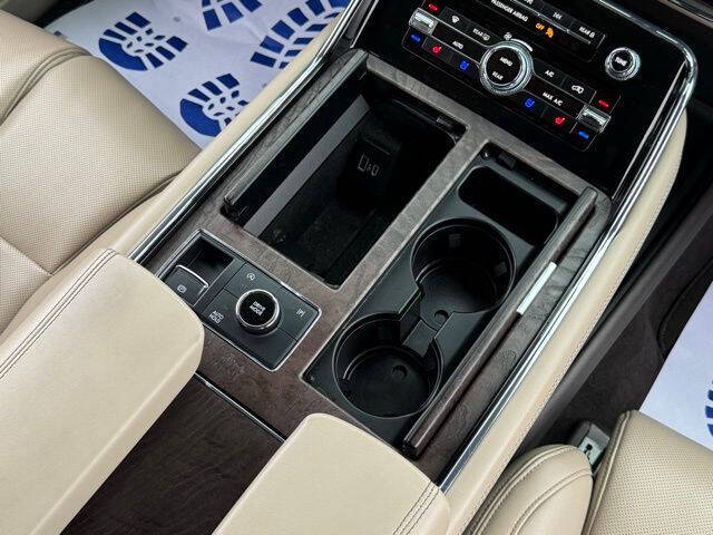 2024 Lincoln Navigator Premiere