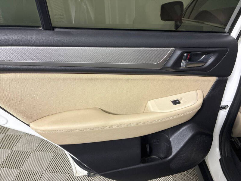 2017 Subaru Outback 2.5i Premium