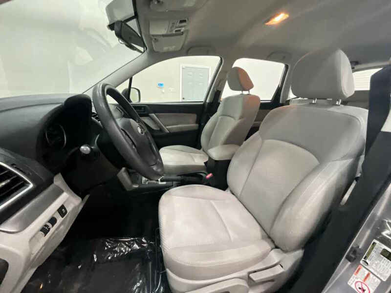 2016 Subaru Forester 2.5i