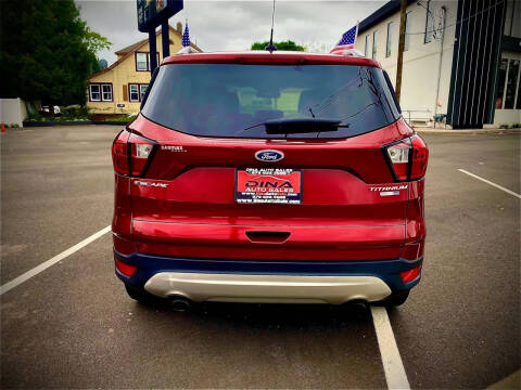 2019 Ford Escape Titanium