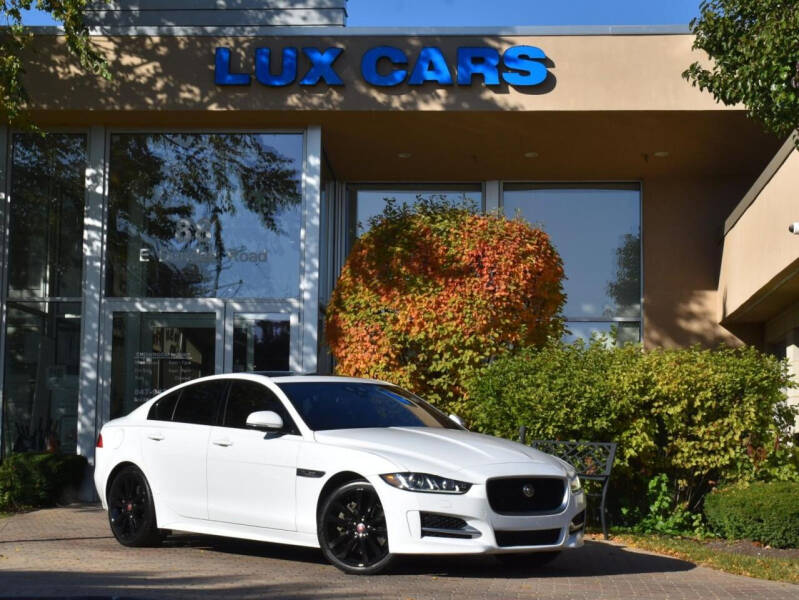 2017 Jaguar XE 35t R-Sport