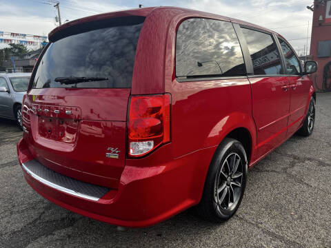 2015 Dodge Grand Caravan R/T
