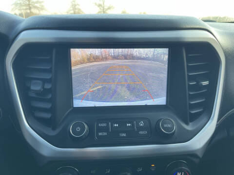 2017 GMC Acadia SLT-1