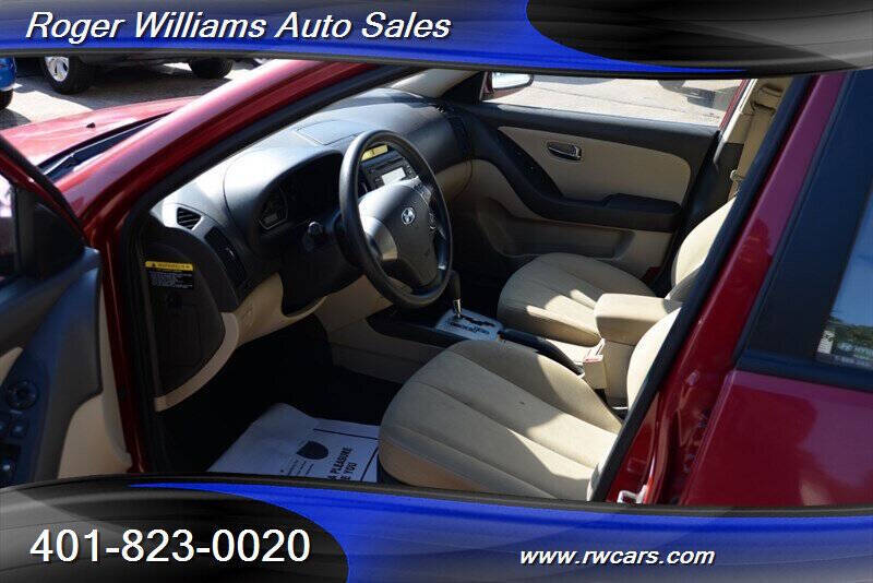 2010 Hyundai Elantra Blue