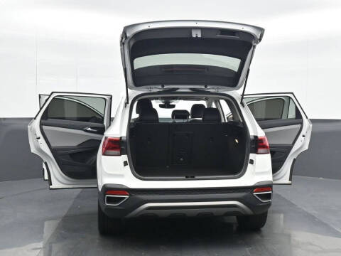 2022 Volkswagen Taos SE 4Motion