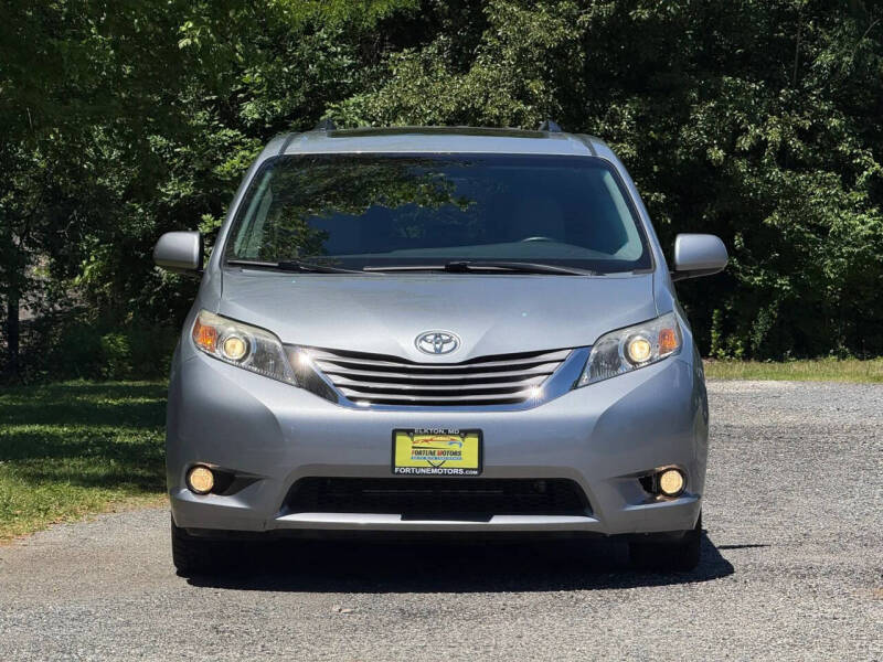 2015 Toyota Sienna