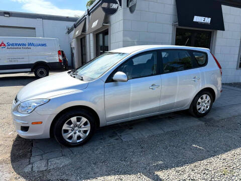 2011 Hyundai Elantra Touring GLS