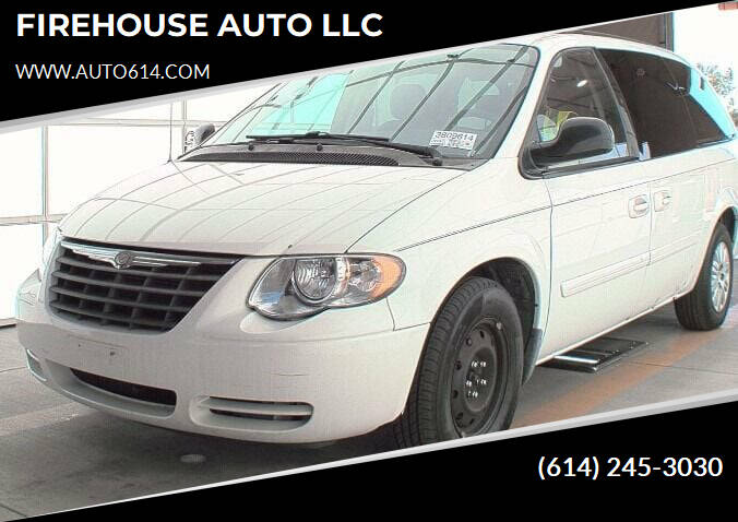 2007 Chrysler Town and Country for sale at FIREHOUSE AUTO LLC in Canal Winchester OH