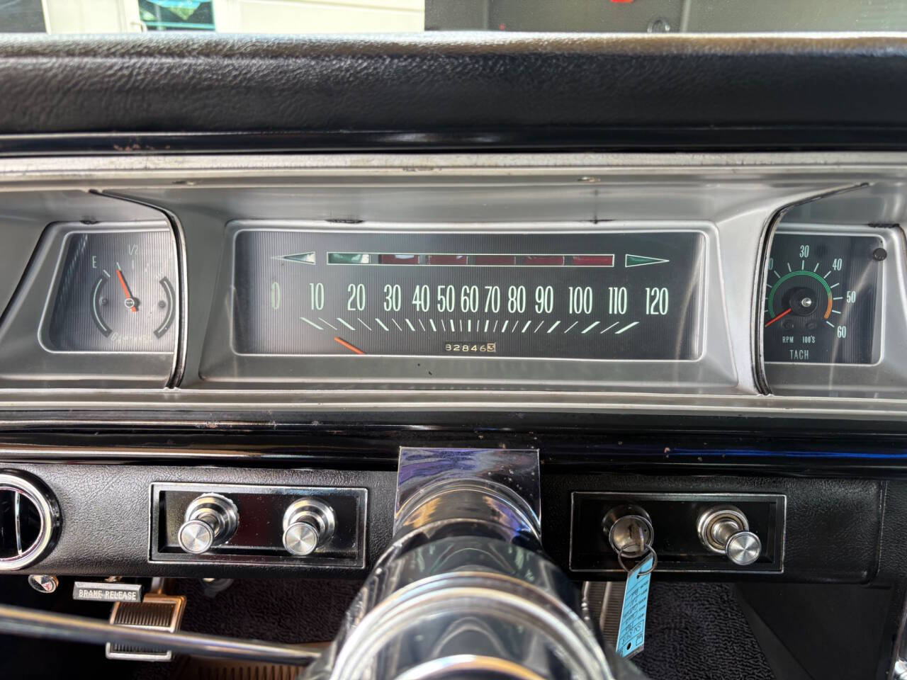 1966 Chevrolet Caprice 29