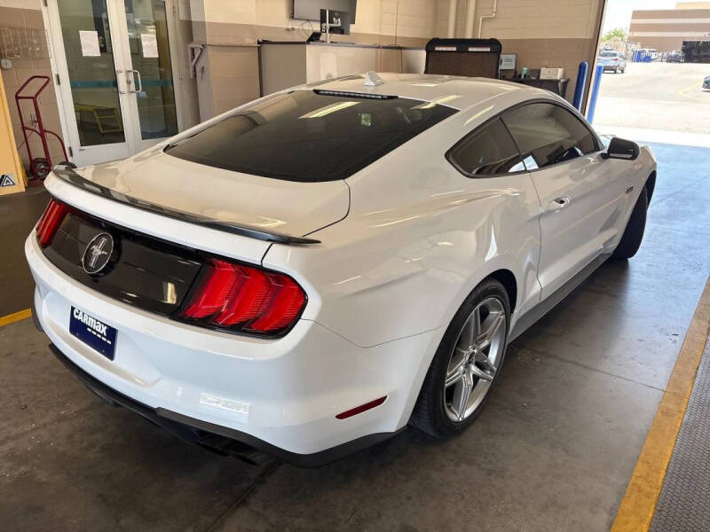 2020 Ford Mustang