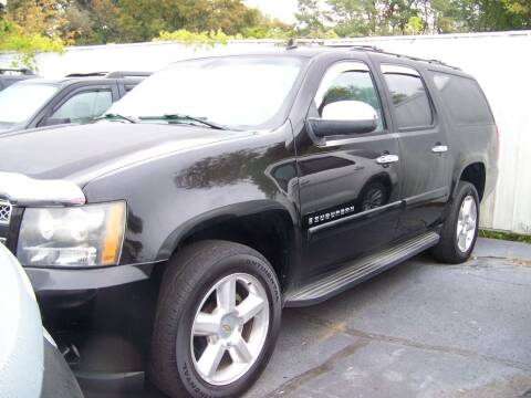 2008 Chevrolet Suburban for sale at lemity motor sales in Zanesville OH