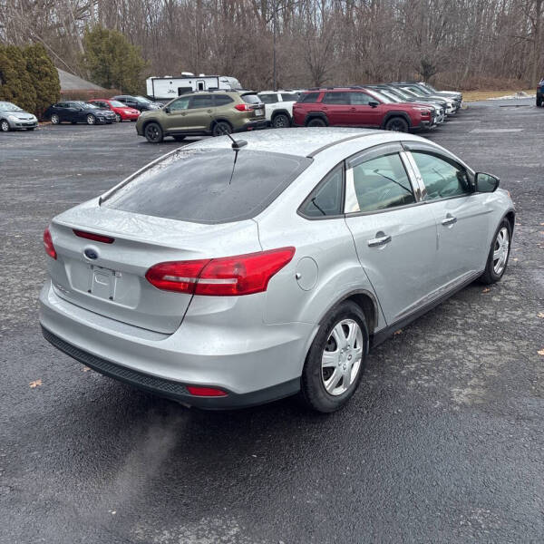 2017 Ford Focus S