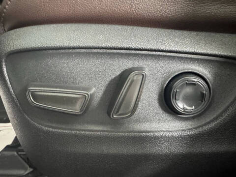 2024 Toyota Sienna Platinum 7-Passenger