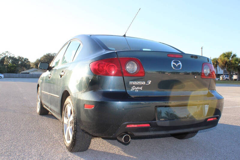 2004 Mazda MAZDA3 i