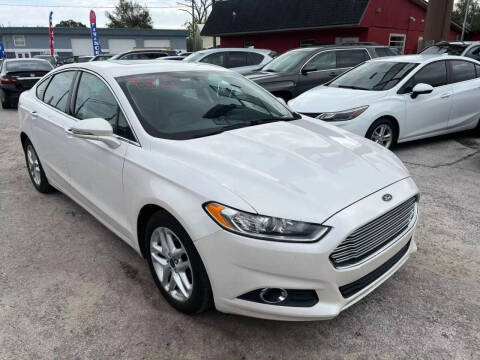 2014 Ford Fusion SE