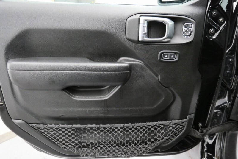 2023 Jeep Gladiator Sport S