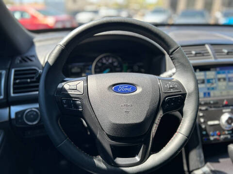 2017 Ford Explorer Sport