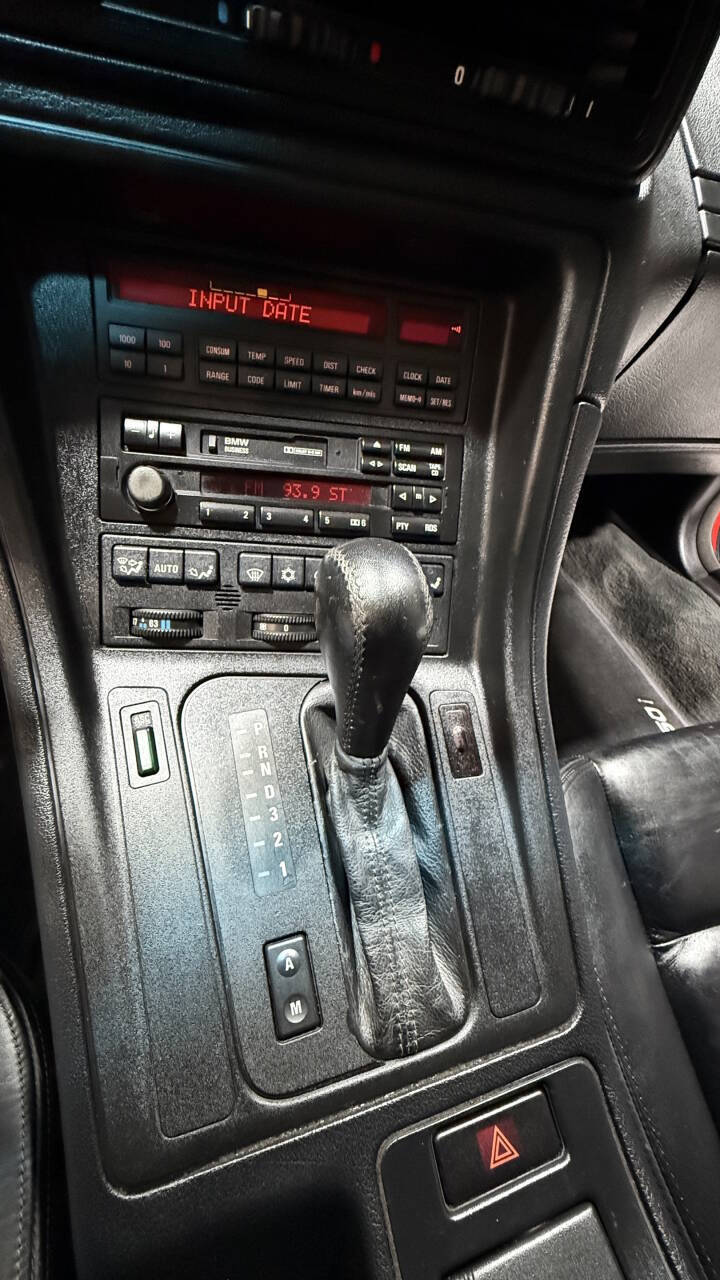 1991 BMW 8 Series 77