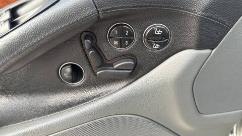 2005 Mercedes-Benz SL-Class SL 500