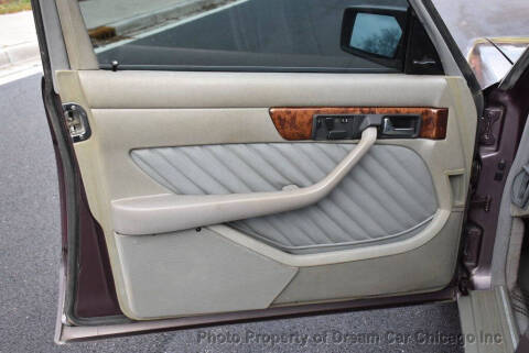 1991 Mercedes-Benz 560-Class 560 SEL