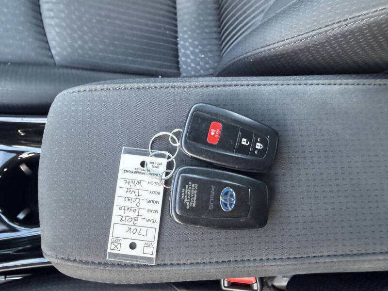 2018 Toyota Prius Three