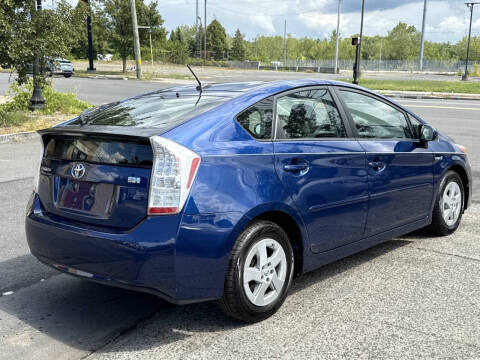 2010 Toyota Prius III
