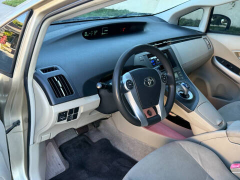 2011 Toyota Prius Three