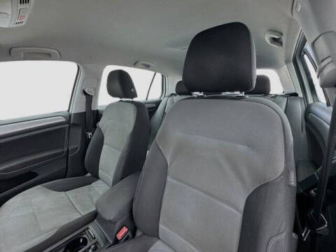 2016 Volkswagen e-Golf SE