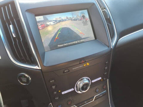 2020 Ford Edge Titanium