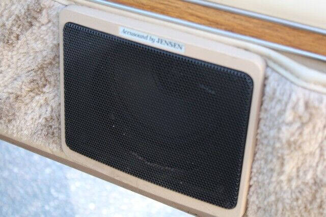 1990 Jeep Grand Wagoneer