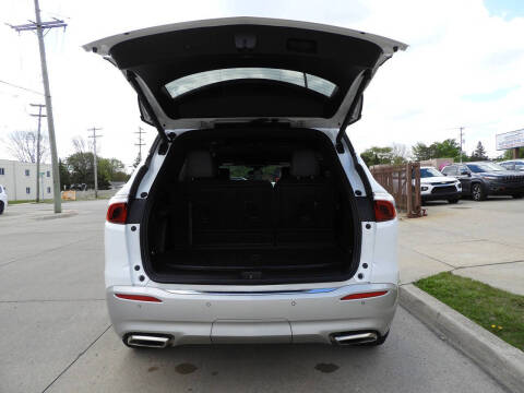 2022 Buick Enclave Essence